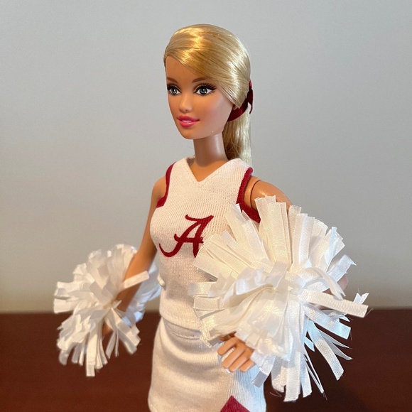 Barbie Doll 2012 University of Alabama Barbie - Picture 3 of 7